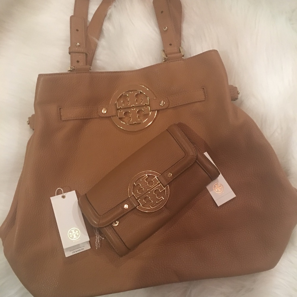 Authentic TB Amanda Tote w/Matching wallet